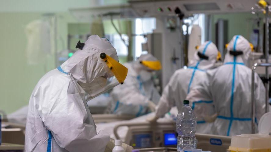 «Modena, arrivano già gravi e non vaccinati»: così cambia il quadro negli ospedali
