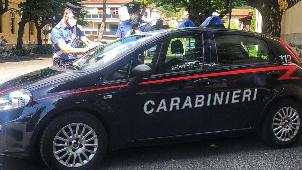 Minacce ai baristi e fumogeni denunciati due trentenni