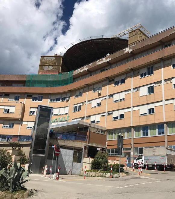 L’Asl nega problemi e replica alle critiche «La sanità nell’isola funziona a dovere» 