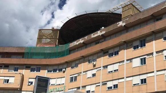 L’Asl nega problemi e replica alle critiche «La sanità nell’isola funziona a dovere»