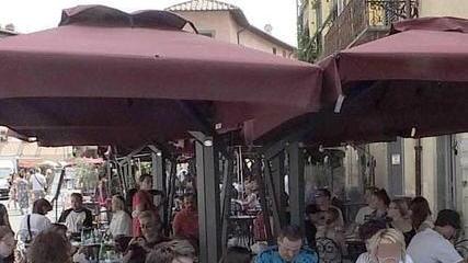 Le famiglie su quattro ruote e in treno fanno registrare il pieno negli alberghi