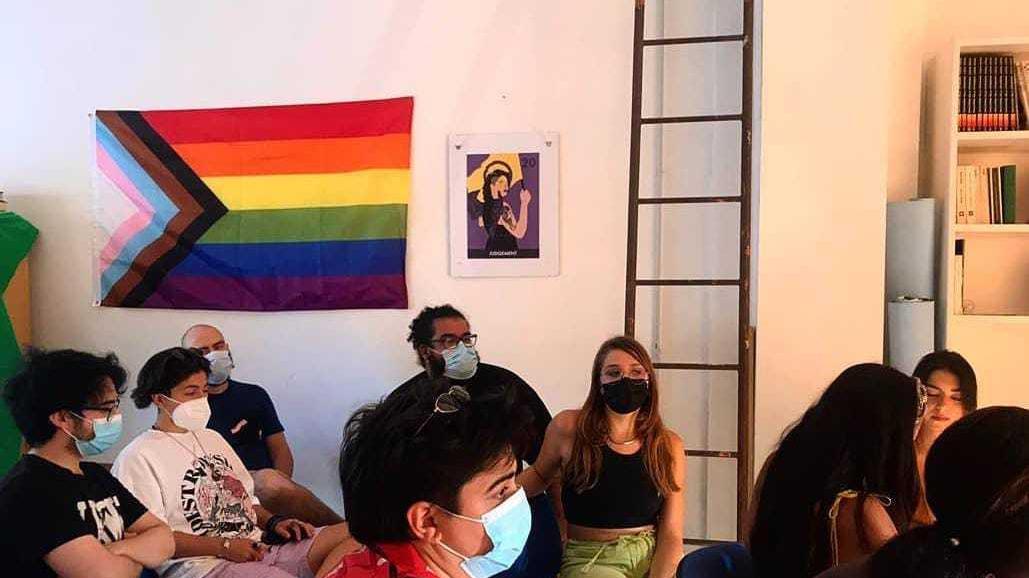 In piazza Mercato il Pride arcobaleno