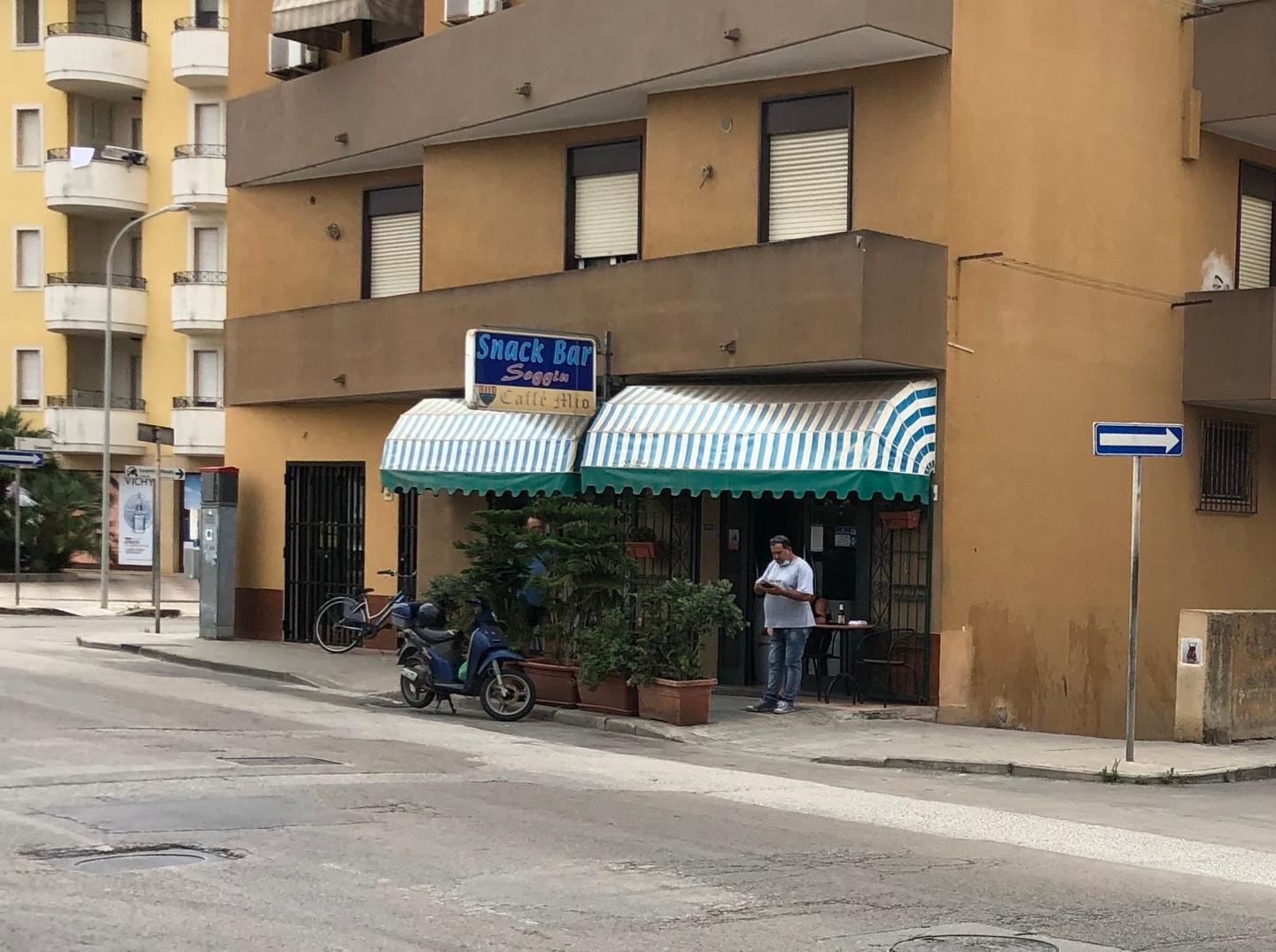 La Pietraia, rissa da far-west in un bar 