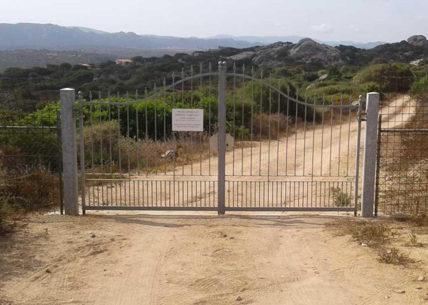 «A Cala di Faa solo in elicottero» 