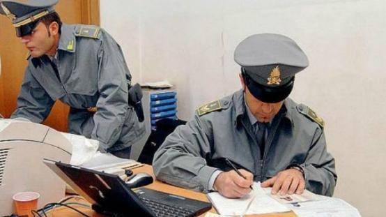Indagini della Guardia di Firenze su un prestito Covid 19 garantito dallo Stato (foto archivio)