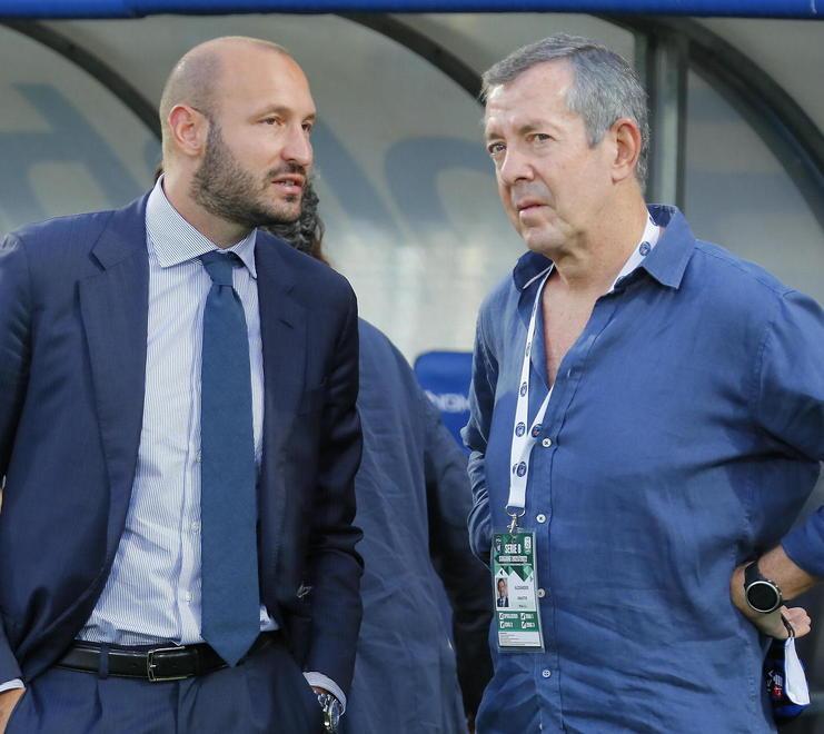 Il ds nerazzurro Chiellini con Knaster (a destra)