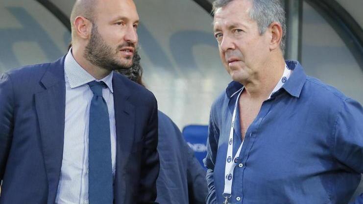 Il ds nerazzurro Chiellini con Knaster (a destra)
