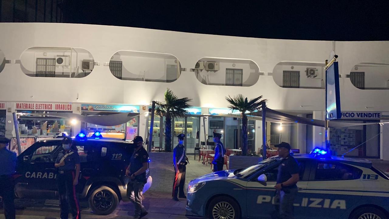 Lido Nazioni, alcolici a minorenni: cinque giorni di stop
