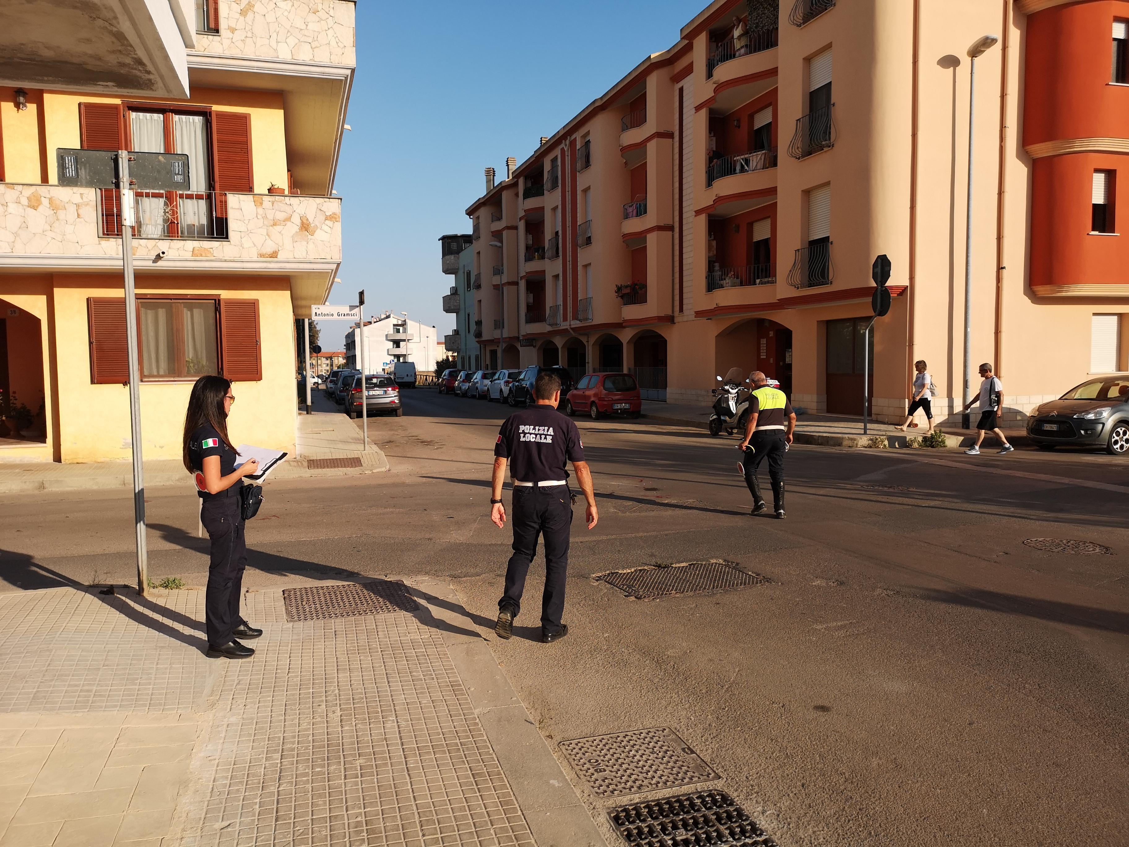 Porto Torres, scontro auto-moto in via Pertini: un ferito