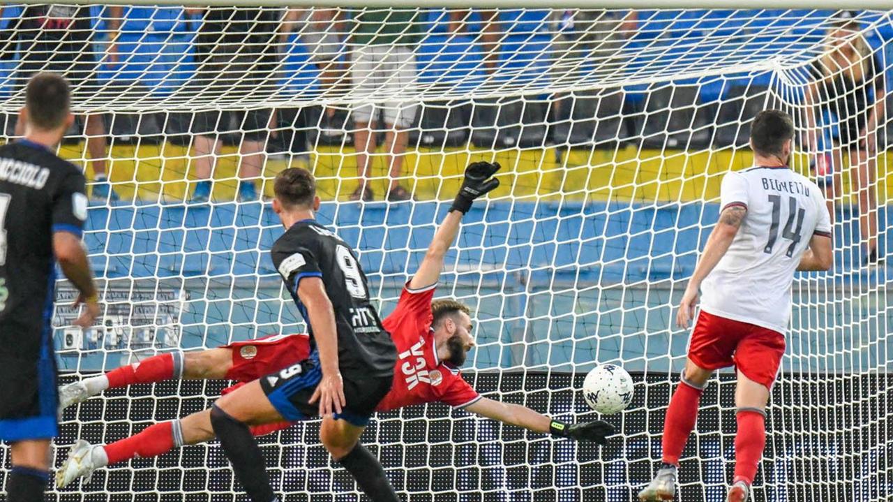 Il gol con cui Lucca sblocca la partita