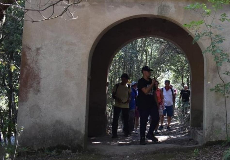 L’antica fattoria di Fonte di Zeno, meta della Passeggiata dei profumi in programma domani mattina