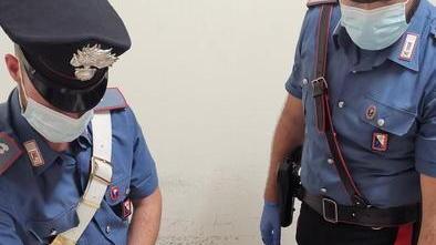 Preso lo spacciatore dei teenagers aullesi Ha 19 anni: in casa droga e armi illegali