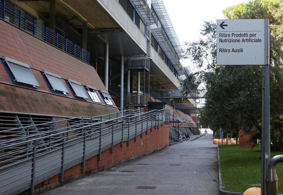 La Uil: servizio protesi come un “buco nero” per i pazienti versiliesi 