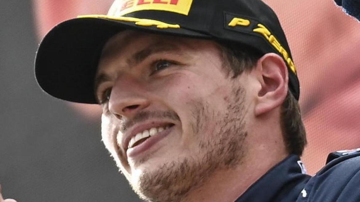 Verstappen e Leclerc fuori pista