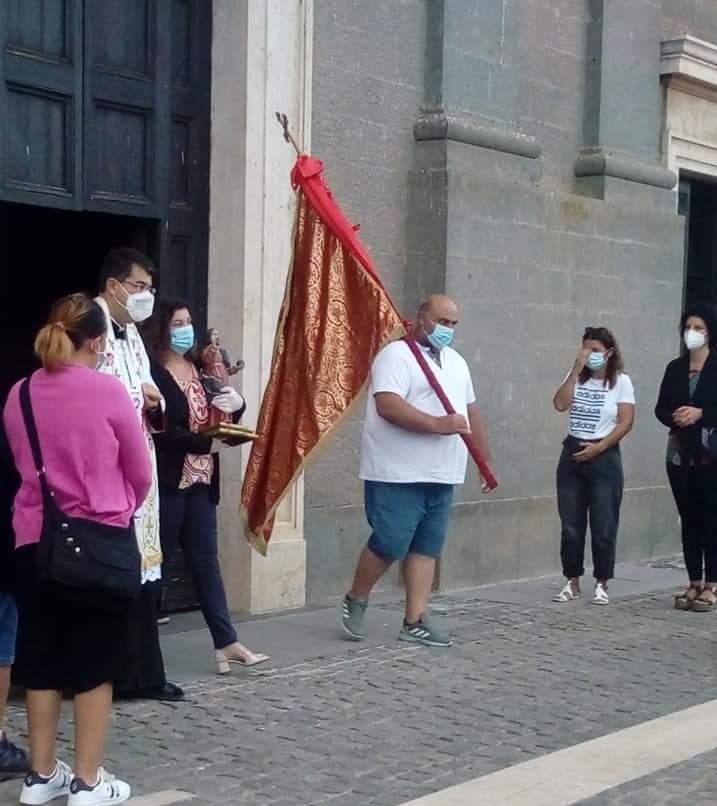Niente Corsa degli scalzi: il Santo arriva al villaggio, nel Sinis festa silenziosa 