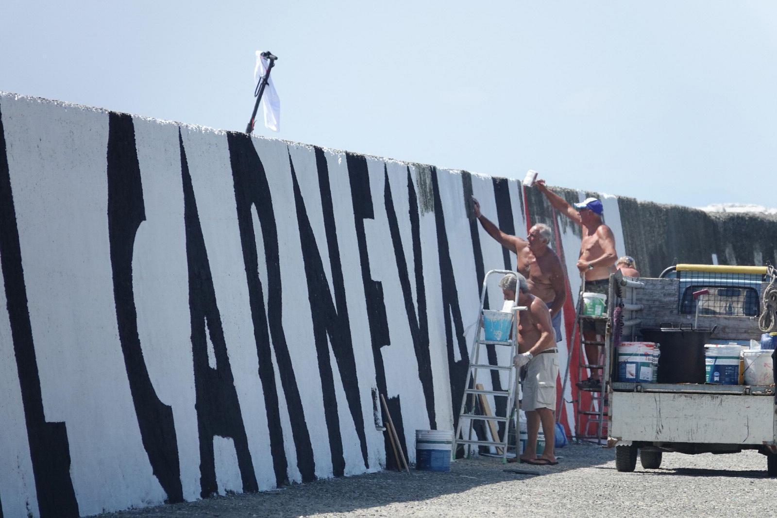 Disagi per chi va in spiaggia a Carnevale 