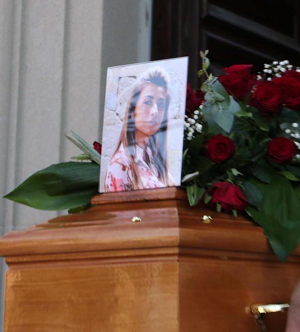 Il giorno del funerale di Katia Lamberti