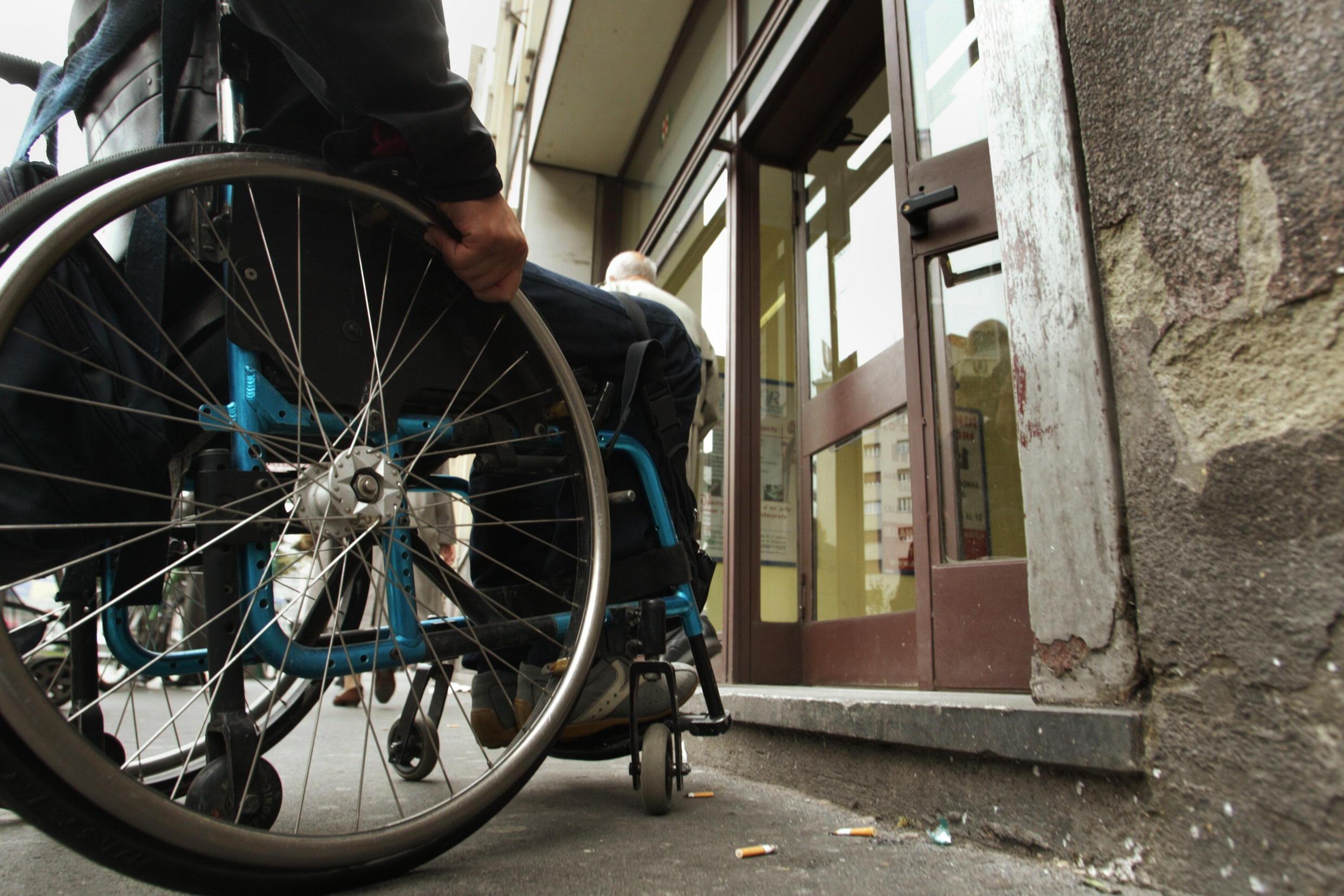 Barriere architettoniche, servono 3,8 milioni di euro per abbatterle 