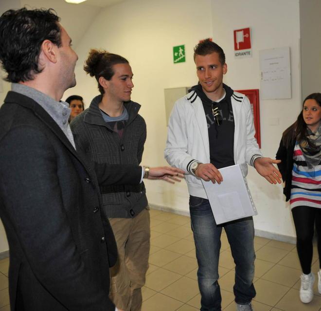 Via all’operazione simpatia Calciatori a scuola