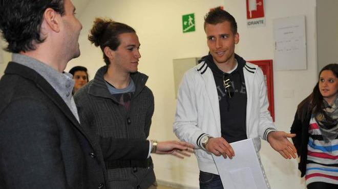 Via all’operazione simpatia Calciatori a scuola