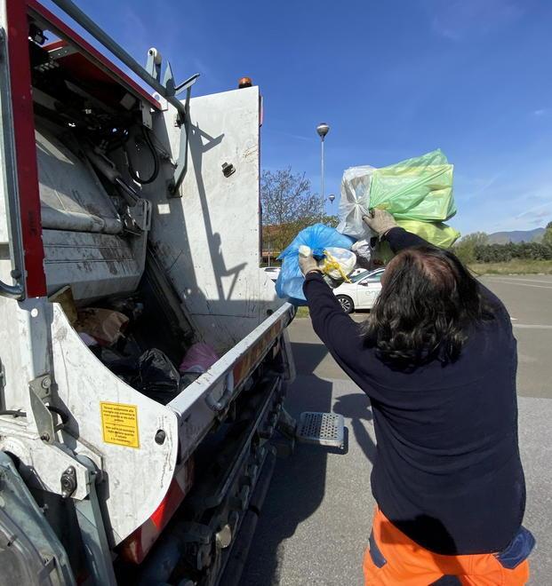 Raccolta dei rifiuti porta a porta rimandata a ottobre 