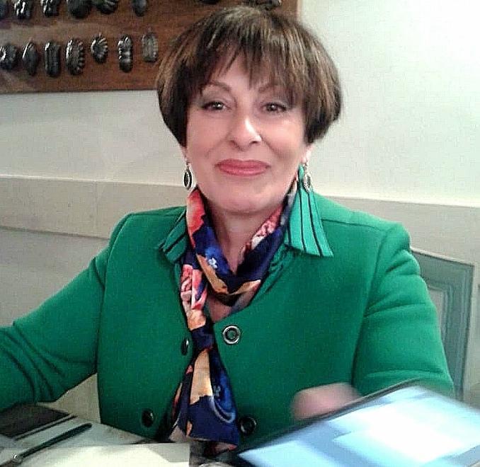 La “commerciante perfetta” nel secondo libro di Bladelli 