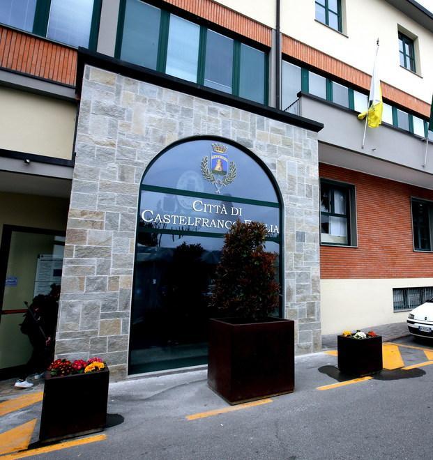 Anagrafe, svolta con l’abolizione di diritti d’ufficio 