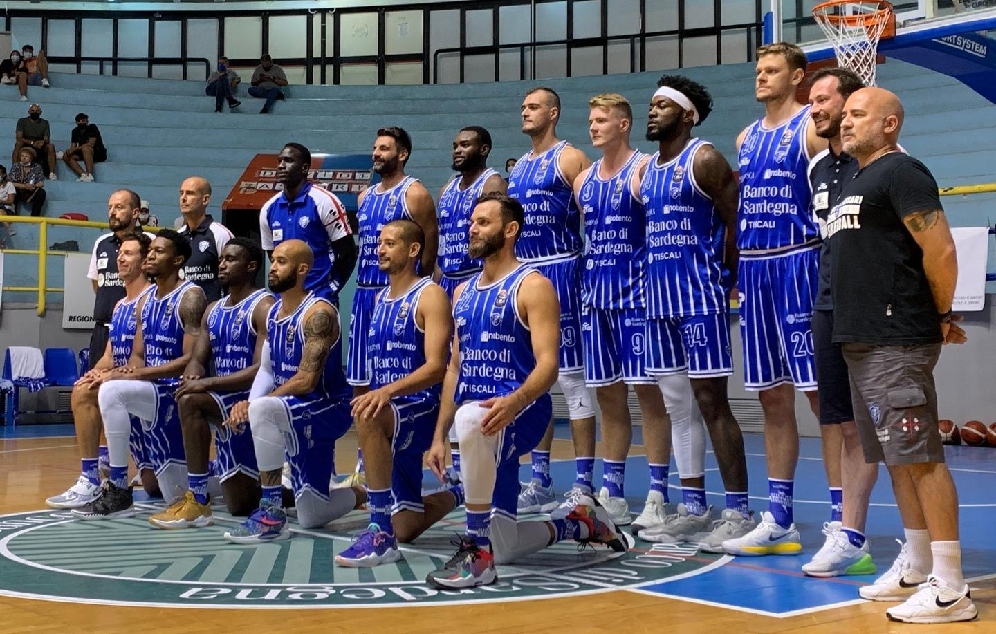 La Dinamo stringe i denti ma non basta 