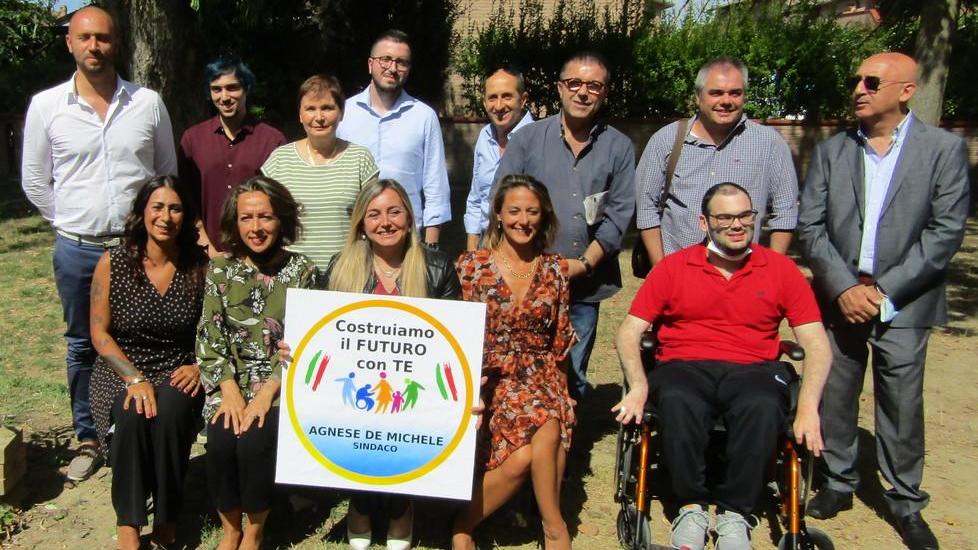 De Michele a Vigarano presenta il programma «Noi vicini ai cittadini»