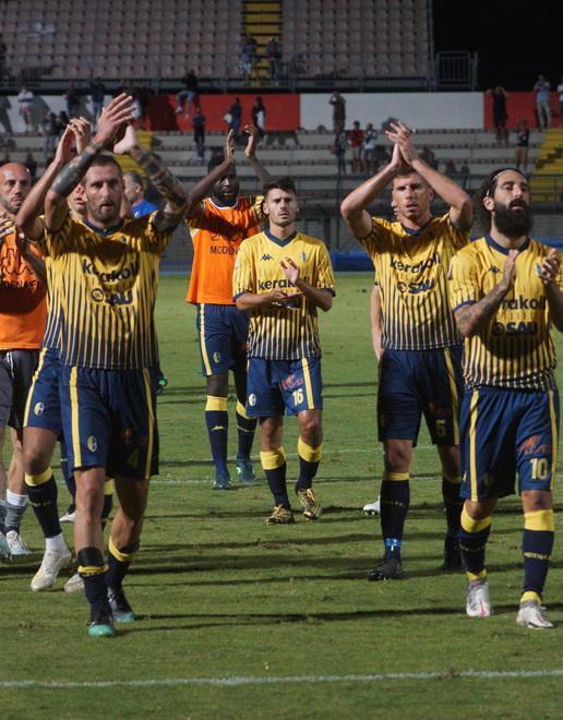 Ora il Modena pensa al derby, oltre duemila biglietti bruciati 