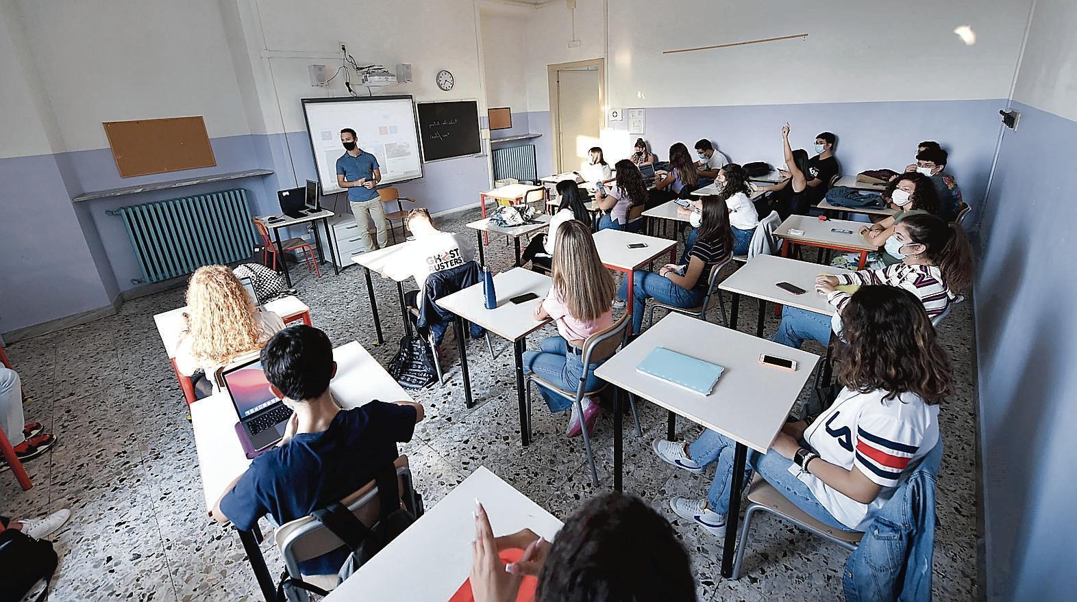 Scuola. Proteste a Codigoro e Porto Garibaldi: «Diciamo no alle classi pollaio» 
