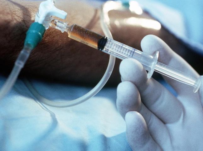 Eutanasia, Camisasca contro il referendum: «Sarà una catena di morti» 