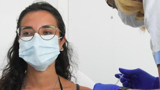 Vaccini, si riparte alla Leopolda Dosi anche senza prenotazione