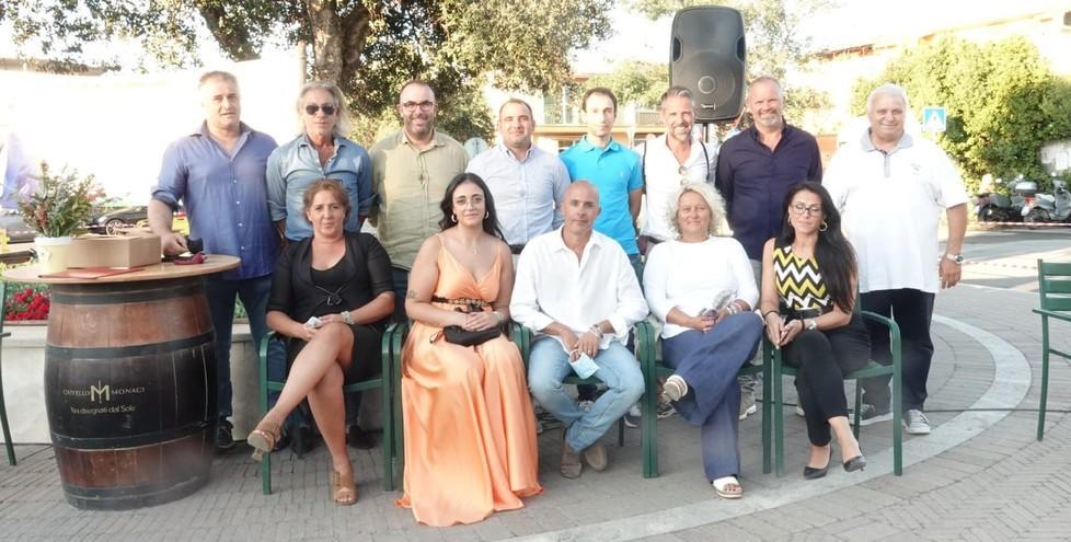 Teodoli presenta la sua squadra con l’ex candidato di Lanzillo 