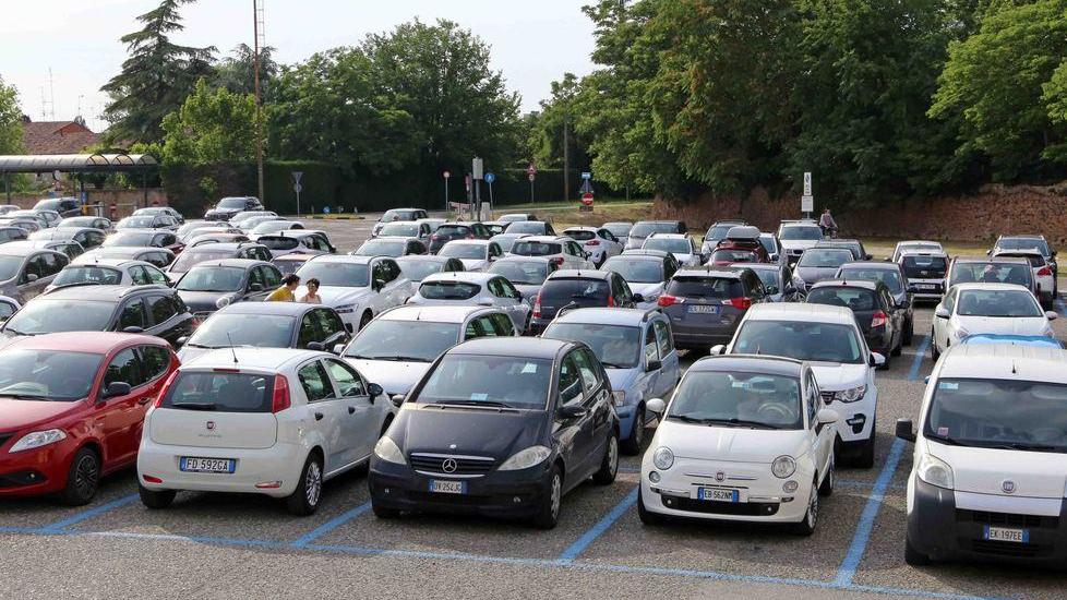 Premio assicurazione auto A Ferrara i costi più bassi