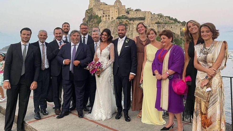 Il deputato Marattin si è sposato a Ischia