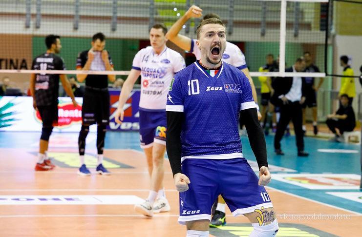 Tosi, addio alla Serie A di volley: «Muro allo stress, torno alle origini» 