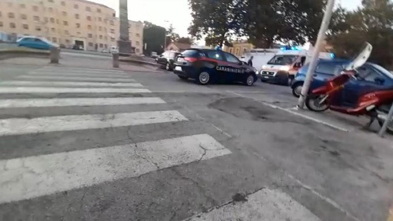 I carabinieri con i volontari della Pubblica assistenza di Collesalvetti
