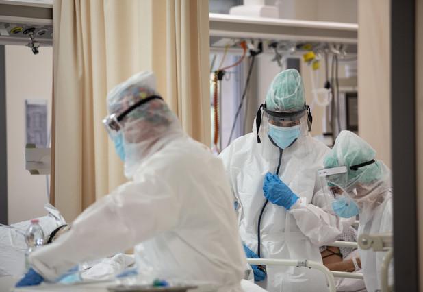 Covid, anche un cinquantenne tra le ultime due vittime