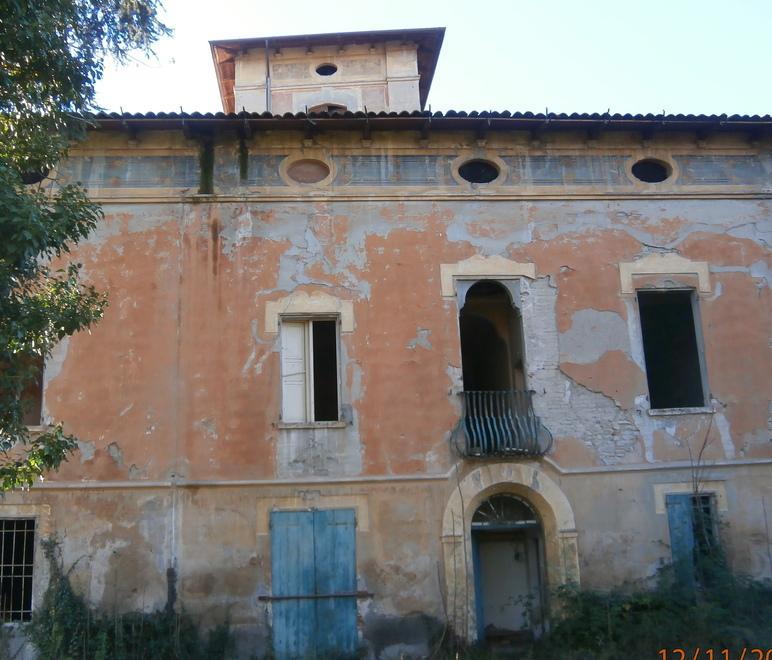 Villa Menotti, il prezzo cala e il Comune ci pensa 
