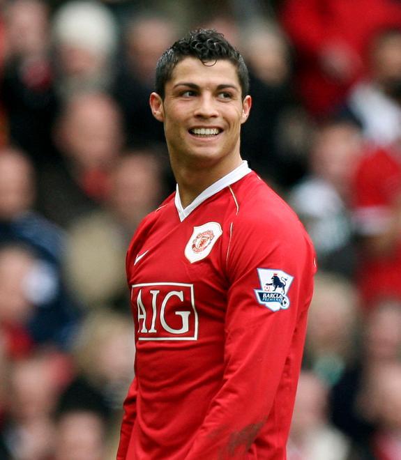 Ronaldo: grazie Ferguson, Manchester è speciale E prende la 7 a Cavani...