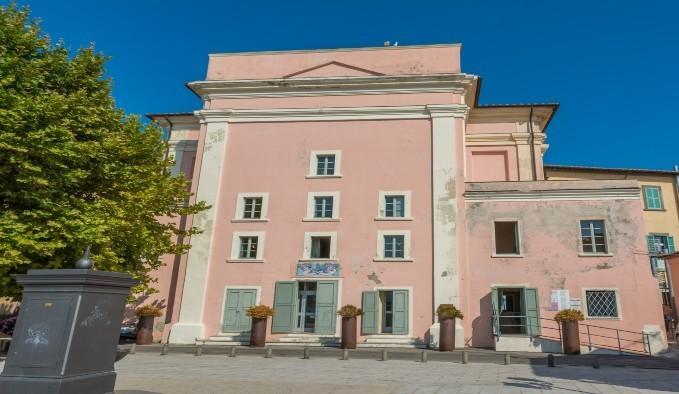 Il teatro di Napoleone si rifà il look: dal Comune fondi per 100mila euro 