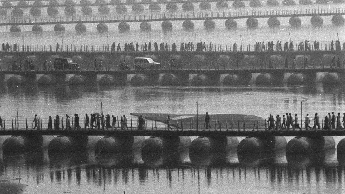 “Asincronie” riparte con le fotografie di Nicola Lo Calzo