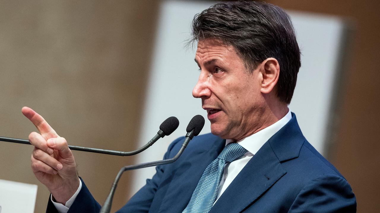 L'ex presidente del consiglio e attuale leader del Movimento 5 Stelle, Giuseppe Conte (LaPresse)
