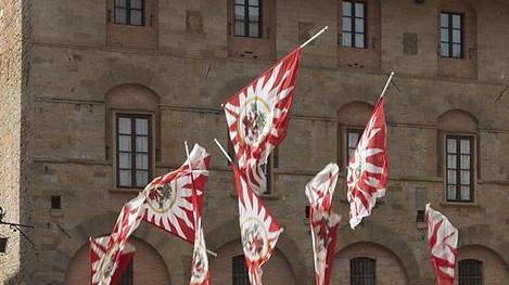 Kermesse di colori emozioni e giocolieri con l’Astiludio in piazza dei Priori