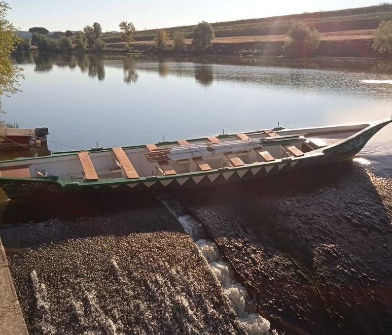 Alla deriva sull’Arno quattro barconi del Palio 