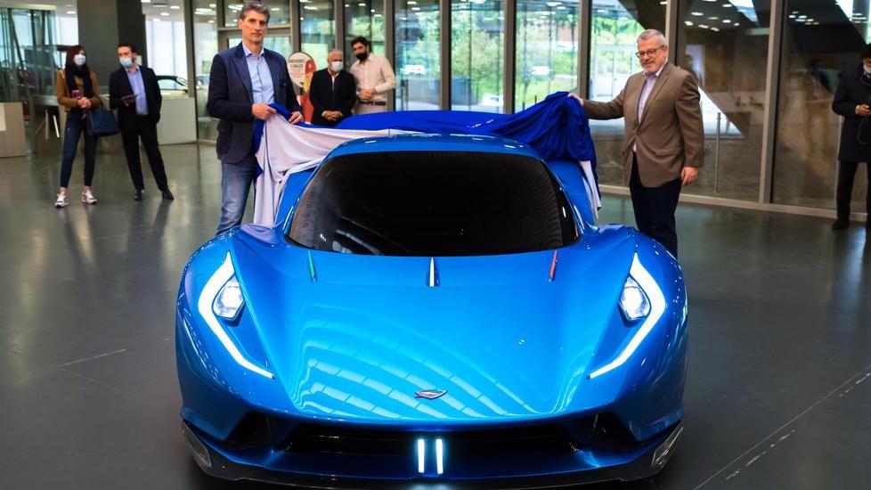 “Fulminea”, la prima hypercar elettrica debutta in Inghilterra