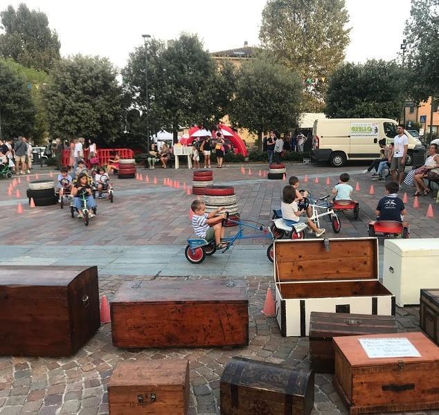 Alla Fiera della Fola tra bancarelle giochi e concerti 