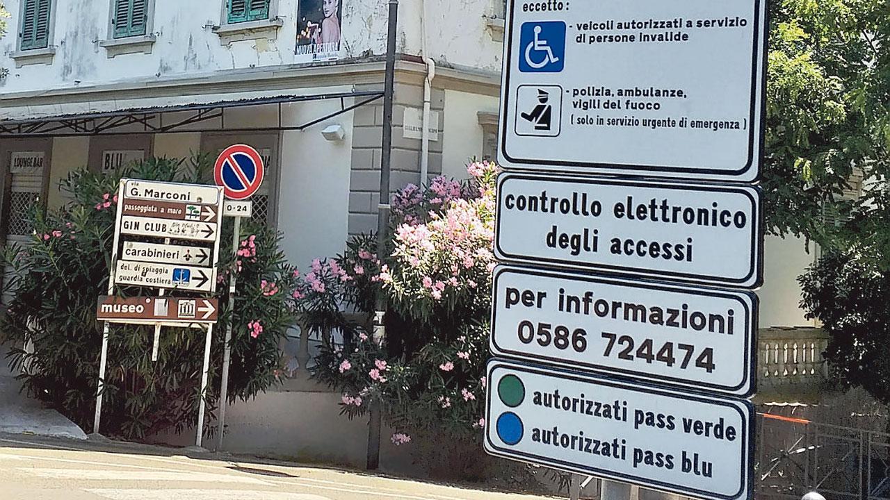 Settembre porta via la ztl e il “Mare bus.” Restano gli stalli blu. Ecco in quali strade