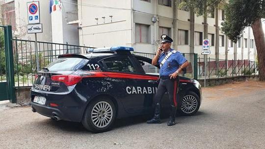 Sassari, sorpresi nel cortile dell'Agrario con arnesi da scasso: arrestati un uomo di Olmedo e uno di Alghero
